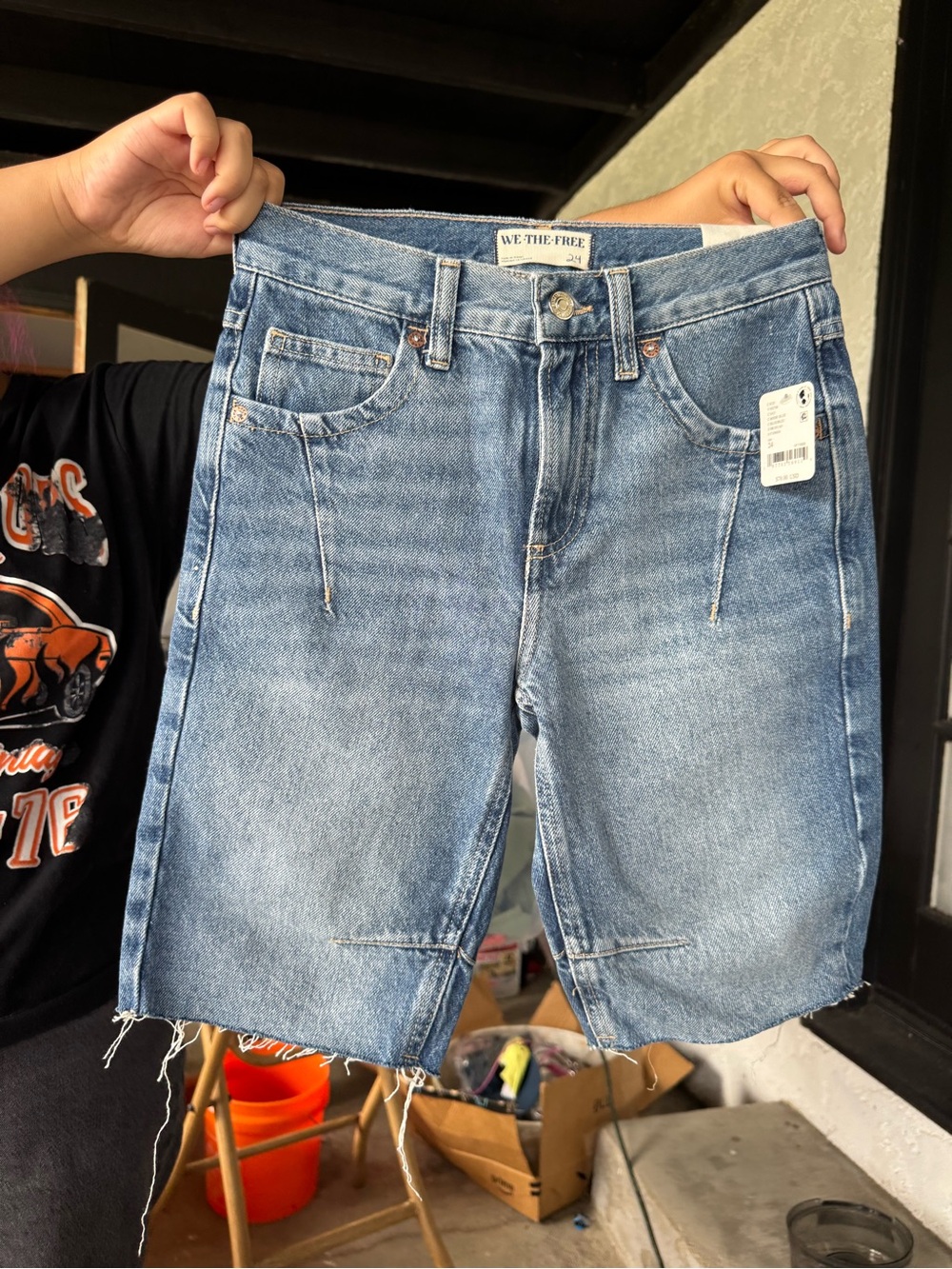 WE THE FREE ghost town Light Blue Denim Cut-Off Jeans